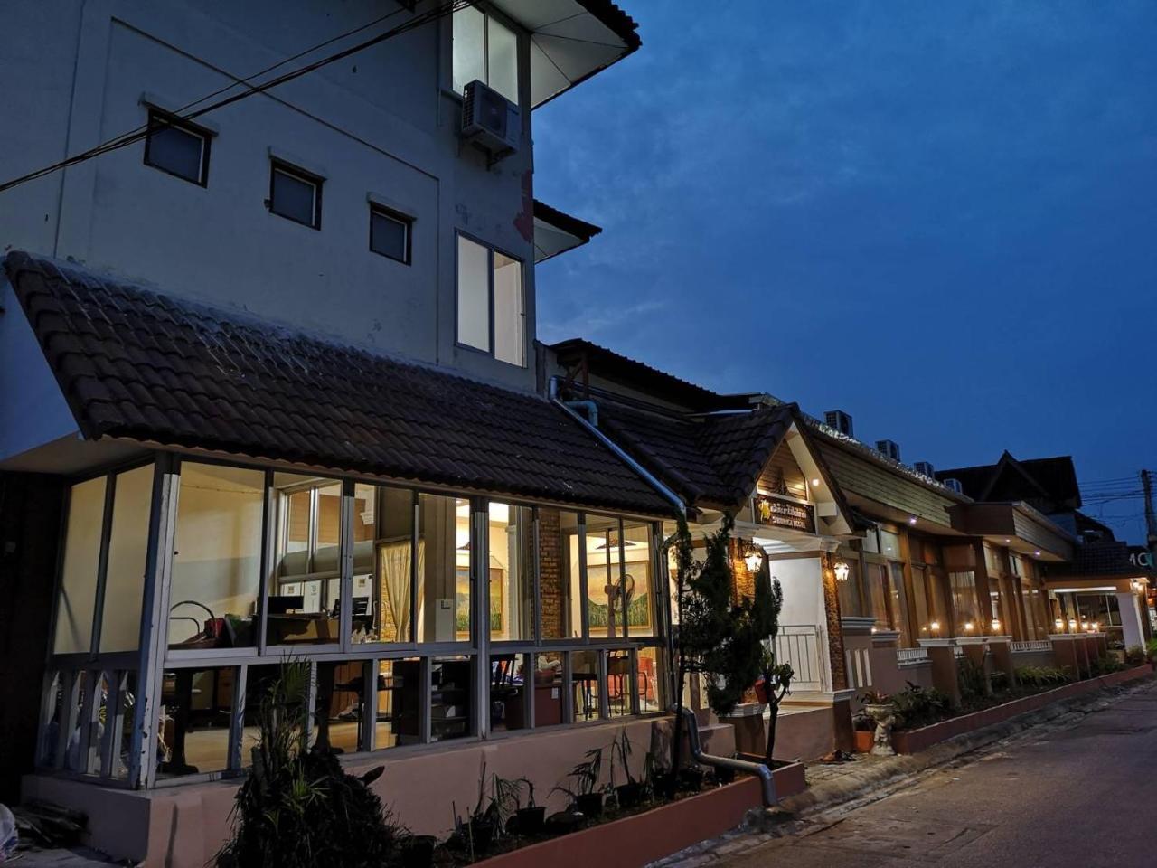 Sabun-Nga Hostel Чианграй Экстерьер фото
